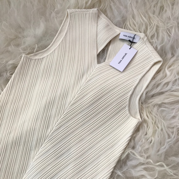 Yigal AzrouëlChevron Ottoman Knit Top - Picture 5 of 8